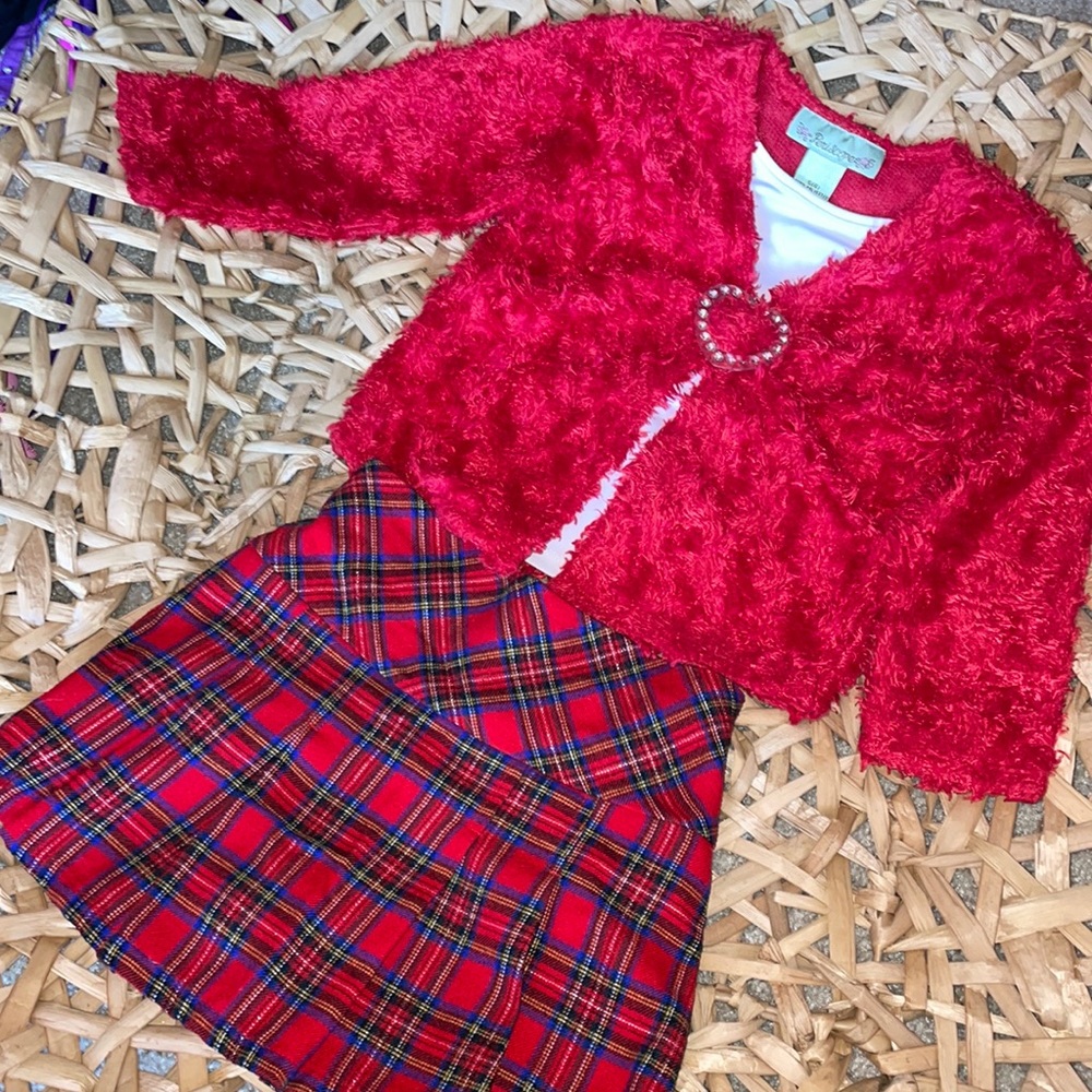 Girls 4/4T Red Plaid Skirt and Fuzzy Top